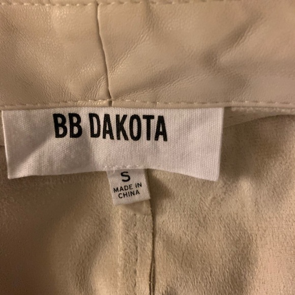 BB Dakota Ariana Drape Front Jacket - Picture 7 of 8